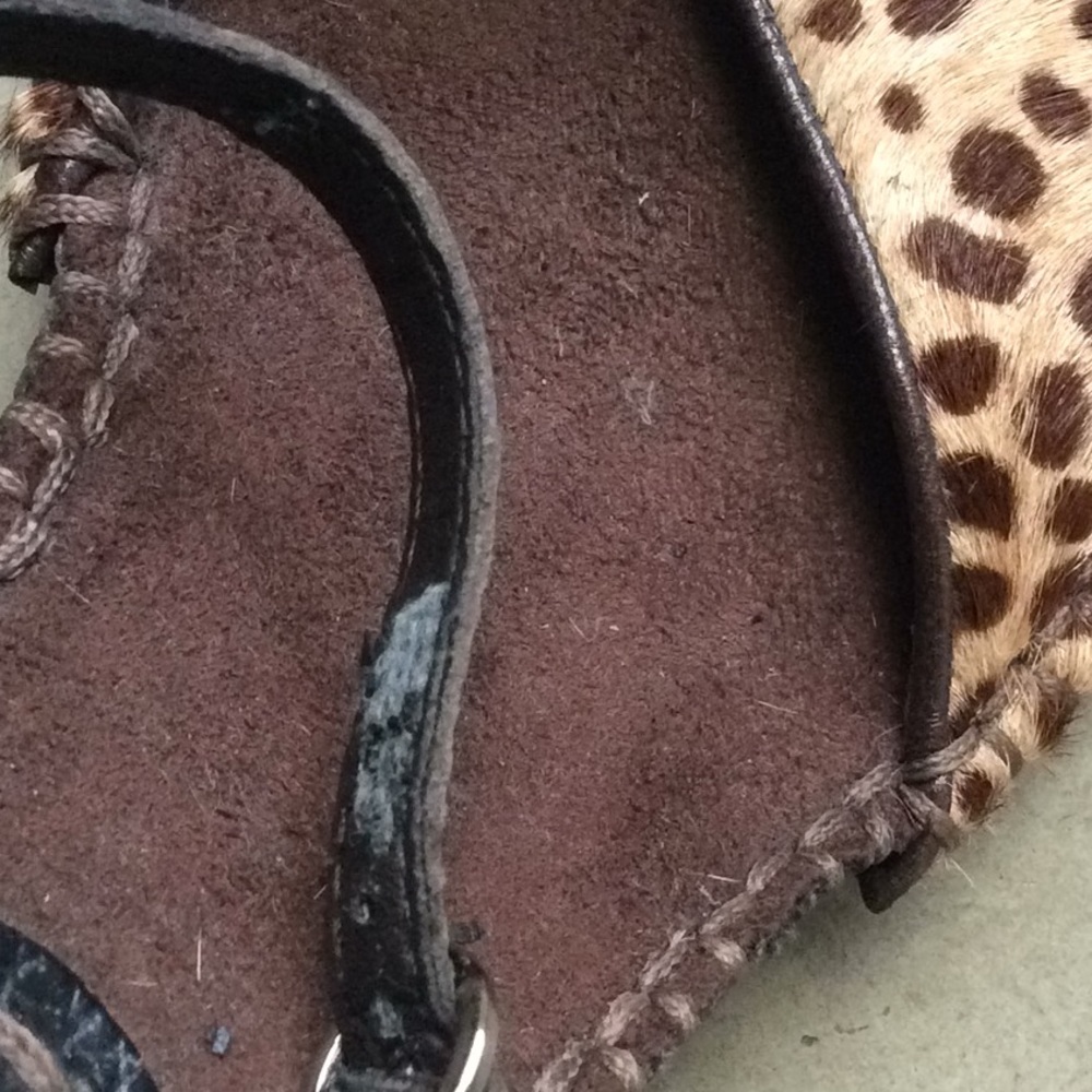 Pretty leopard cow hide ankle strap sandals - Picture 8 of 8